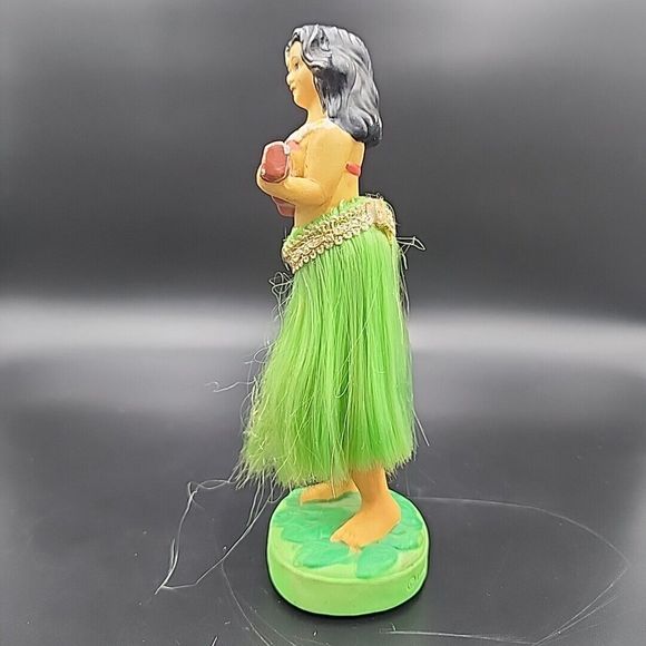 Vintage Hula Girl Ukulele Bobber Chalkware Dashboard Ceramics Japan Dated 1988 - Picture 4 of 12